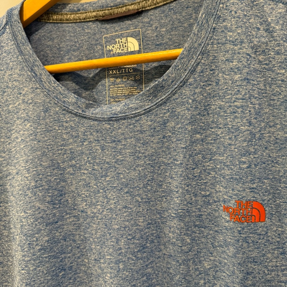 North Face Adventure Tshirt,‎ Blue with Bright Red/Orange Logo, Men’s XXL, EUC